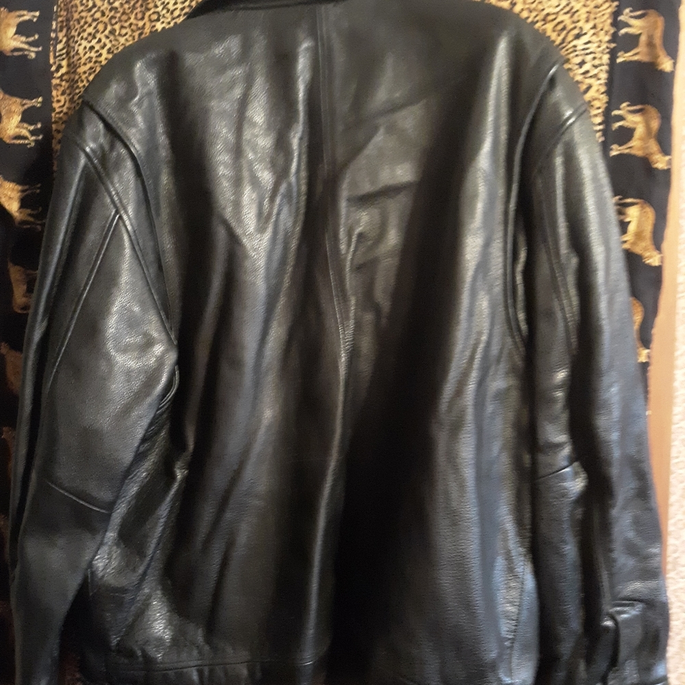Winlet leather jacket - Picture 2 of 2